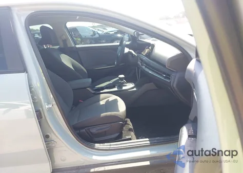 2025 Kia K4 Lxs из США, поврежденный, VIN 3KPFT4DE3SE108752